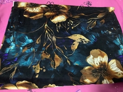 ZBYTEK ÚPLET milk silk - květy 82 cm 