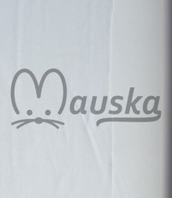 Fitness úplet bílý počesaný